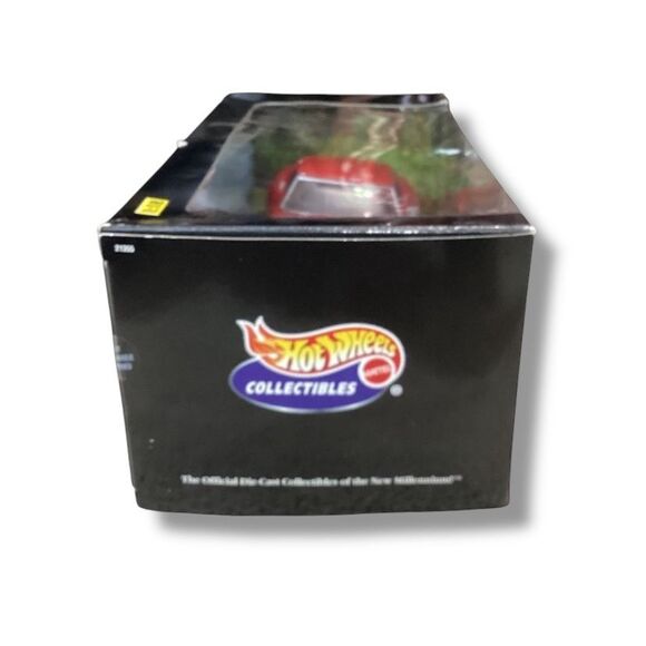 Hot Wheels Collectable 1969 Chevrolet Corvette 1:18 - Picture 3 of 9